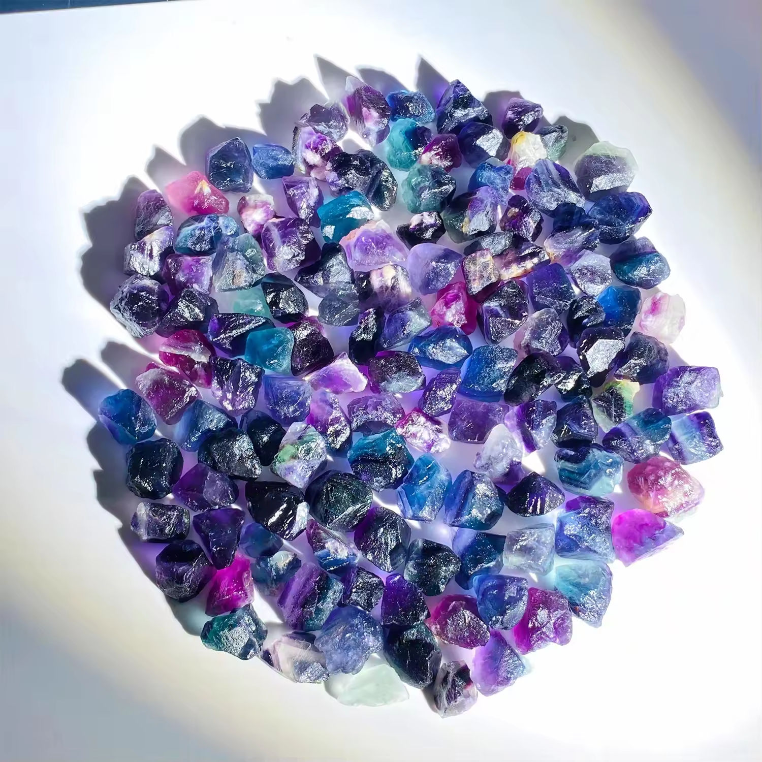 ฟลูออไรต์สีรุ้งหลากสี