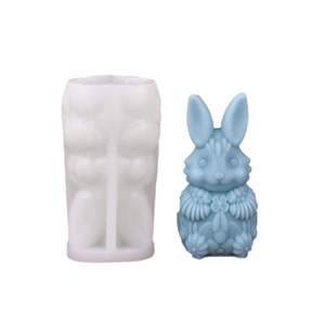 Moule en silicone Lapin de Pâques pour bougies en résine, idéal pour la décoration intérieure et les bougies parfumées - Product Image 5