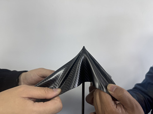 Rollo de Vinilo de Fibra de Carbono Mingtu con Textura 3D 4D 5D 6D, Adhesivo Premium para Carrocería, <span class=keywords><strong>Emblema</strong></span> Brillante y Película PPF Mate para Automóvil - Product Image 6