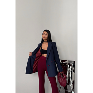 Chaqueta Azul Marino de Diseñador para Mujer con Botones y Solapa - Product Image 6