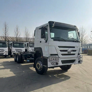 Camion tracteur diesel SINOTRUCK 6x6 poids lourd 450 CV Euro 5 Transmission manuelle Suspension pneumatique Transport minier - Product Image 1