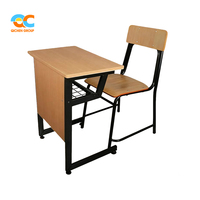 Ensemble bureau et chaise ergonomiques en bois pour étudiant avec panneau frontal et panier à livres en fil métallique – Mobilier scolaire pour salle de classe