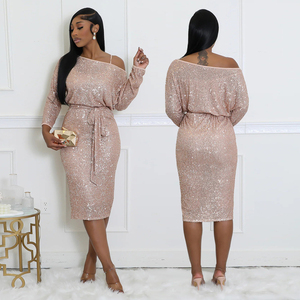 Nouvelles robes de soirée longues en satin pour femmes, à épaules asymétriques, avec dentelle florale et sequins - Product Image 5