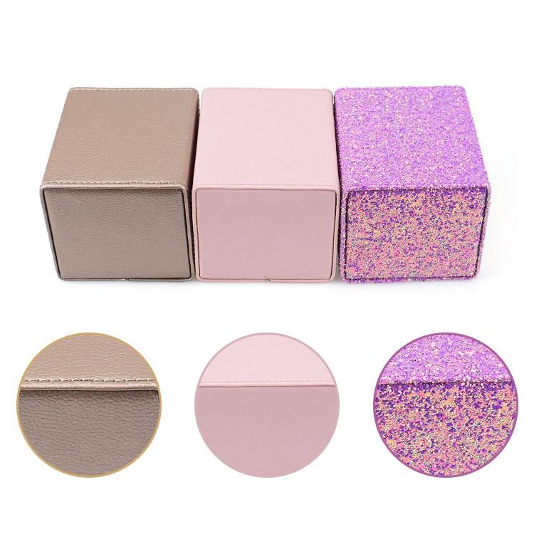 สีน้ำตาล