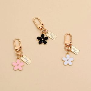 <b>Cute</b> Flower Charms Keychain Women <b>Keyring</b> Bag Pendant Decor DIY Metal Enamel Key Chain Jewelry Accessories Girls Flower Key Ring - Product Image 1