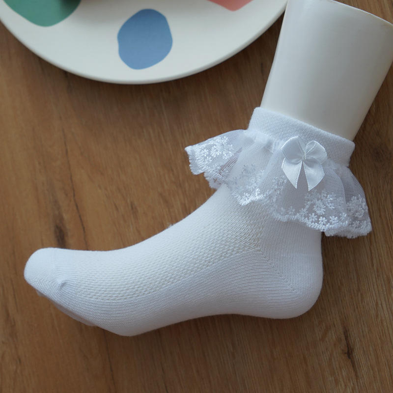 Filet blanc fin - Taille S (3-5 ans) - Longueur du pied : 13-15 cm