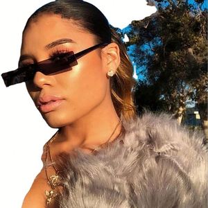 Lunettes de soleil carrées vintage 2021 personnalisées avec logo, mode, pour femmes, UV400, sans monture, petites lunettes rectangulaires pour femmes - Product Image 3