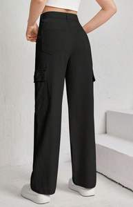 JEANS CARGO EN DENIM Denim extensible brodé de luxe Tissu écologique et durable Tailles 26-40 Osca International - Product Image 3