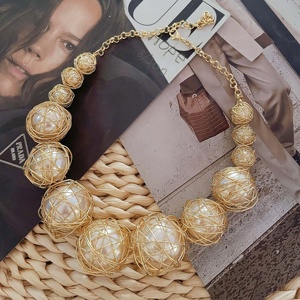 Collana Girocollo alla Moda <span class=keywords><strong>con</strong></span> Grandi <span class=keywords><strong>Perle</strong></span> d'Acqua Dolce e Filo Placcato Oro 18k, Set di Gioielli per Donne - Product Image 6