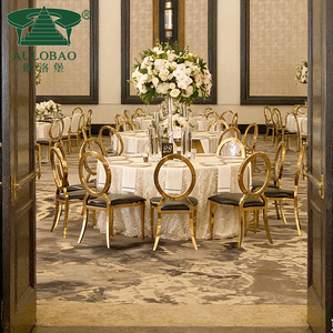 Location Chaise de mariage fantaisie dorée en acier inoxydable avec coussin en acrylique transparent - Product Image 3