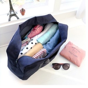 Sac de voyage pliable de grande capacité, imperméable, unisexe, sac de rangement à bandoulière, sac de rangement pour usage dans la garde-robe - Product Image 5