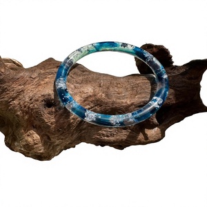 กำไลข้อมืออะคริลิคเรซิ่น เครื่องประดับแฟชั่น - Product Image 1