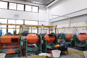 Gancho de perro de metal giratorio de aleación de zinc personalizado hebilla de escalada de resorte de metal gancho de perro con hebilla de collar de perro de bloqueo - Product Image 6