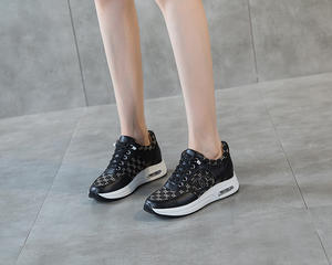 Baskets plates décontractées et élégantes pour femmes, respirantes en maille, avec design pieds nus et bout fermé - Product Image 5