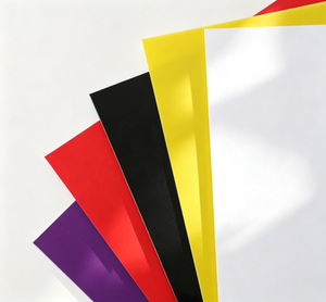 Feuille de polystyrène à haute résistance, feuille de plastique HIPS colorée à haute ténacité pour le thermoformage et la signalétique - Product Image 1