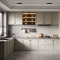 Ensemble de cuisine moderne de luxe en bois massif avec éclairage LED, plan de travail en marbre, modulaire, écologique, RTA pour appartement, villa, États-Unis