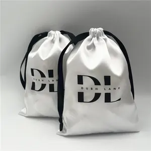 로고 인쇄가있는 맞춤형 블랙 새틴 웨딩 파티 가방 새틴 드로우 스트링 선물 가방