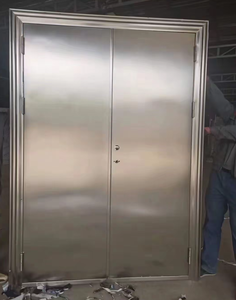 Les portes coupe-feu en acier inoxydable AISA304 conviennent aux ateliers et aux <span class=keywords><strong>locaux</strong></span> commerciaux soumis à une forte humidité et à une forte concentration de graisse. - Product Image 4