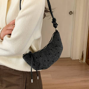 Nouveau Sac Croissant Printemps 2026 à Nœud et Pois pour Femme – Sac Messager Polyvalent Décontracté à Bandoulière Unique, Qualité Supérieure, Style Niche - Product Image 4