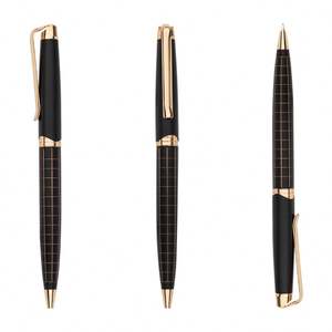 Stylo bille métallique bleu marine unique avec motif à carreaux, stylo à bille professionnel en gros avec logo personnalisé - Product Image 4