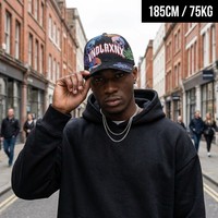 Casquette Trucker Vintage à 5 Panneaux avec Broderie Haute Qualité, Visière en Mousse et Dos en Maille, Style West Coast Chicano Streetwear Urbain, Vente en Gros