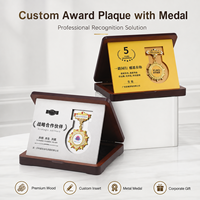 Ensemble de médailles en métal personnalisées imprimées sur mesure, plaque de récompense dans un coffret en bois