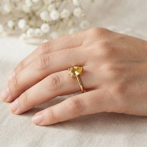 Anillo de Plata 925 con Topacio Amarillo Corte Pera, Chapado en Oro, Minimalista, con Gema, Unisex, para Uso Diario, Vermeil - Product Image 4