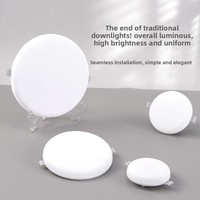 Plafonnier LED en aluminium ultra-fin sans bordure 6000K Ra70-79 IP33 Durée de vie de 30 000 heures Éclairage circulaire pour couloir et escalier