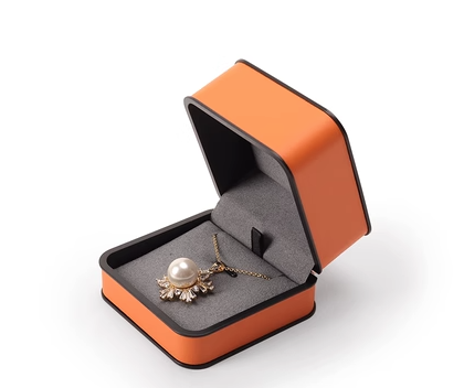 จี้สีส้ม