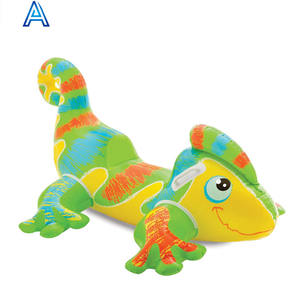 China fábrica nuevo diseño vinilo PVC aire soplado inflable Gekko japonicus pared Gecko <span class=keywords><strong>gecco</strong></span> paseo en juguete personalizado - Product Image 1