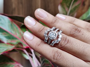 <b>Custom</b> Moiddanite Classic VVS Diamond IGI Certified Sterling Silver Silver Plated Round Cut Hiphop Engagement <b>Ring</b> for Women - Product Image 4