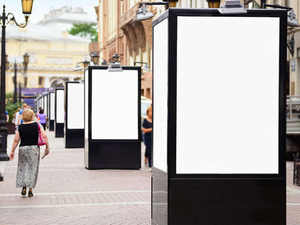 Plaques en polycarbonate blanc et opale |   Toiture moderne pour hôtels, parcs et entrepôts |   Utilisation industrielle et commerciale - Product Image 3