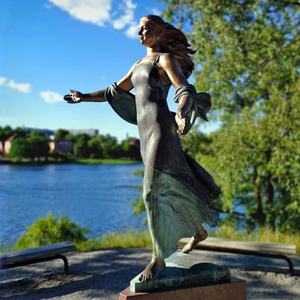 Figura cuadrada moderna para exteriores, estatua de bronce de amor para pareja, abuela y abuela, estatua de bronce <span class=keywords><strong>a</strong></span> la venta - Product Image 6