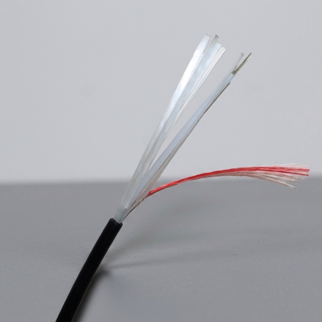 Outdoor SM 4 Core Optical Fiber Cable LC 1km/2km GJYXCH Fiber Optic Cable for Home Fiber Optic
