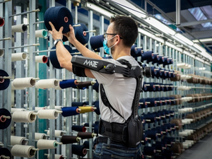 COMAU Portable Exosquelette <span class=keywords><strong>Robot</strong></span> Membre Inférieur MATE-XB l'Exosquelette <span class=keywords><strong>Expert</strong></span> Près De Vous Application Ultime De L'ergonomie - Product Image 5