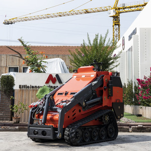 Minicargadora de Orugas Compacta con Motor Kubota, Modelo 2024, la Más Reciente de Meng - Product Image 3
