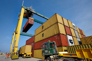 رافعة قنطرية مطاطية بعجلات YAOUCRANE للحاويات والحزم الخرسانية مسبقة الصب وتكاليف المنزل 45 طن رافعة قنطرية متحركة مثبتة بالسكك الحديدية - Product Image 5