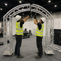 Arco de aleación de aluminio curvado personalizado, soporte para iluminación de escenario, marco de fondo para bodas, eventos y exposiciones, diseño modular portátil