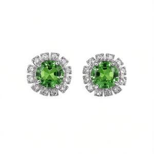 Orecchini a Perno con Gemma Verde in Argento 925, Taglio Brillante Rotondo, Design a Fiore, Montatura a Griffe, Classici da Donna per Uso Quotidiano - Product Image 1