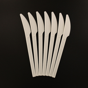 Couteaux dentelés compostables CPLA blancs personnalisables avec logo, fournis en gros par l'usine, couverts jetables biodégradables - Product Image 1