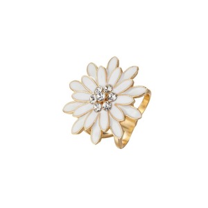 Hebilla para Bufanda Daisy, Diseño de Flor con Perlas y Diamantes de Imitación, Versión Blanca y Negra, Origen Jinhua - Product Image 5