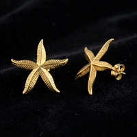 Boucles d'oreilles étoiles de mer texturées plaquées or 18 carats, clous d'oreilles en or texturé en forme d'étoile de mer