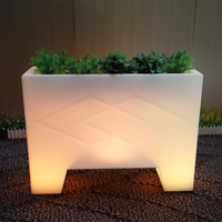 Table de DJ rectangulaire moderne à LED pour boîtes de nuit fêtes à vin en plein air conception créative de réception en matière plastique lumineuse