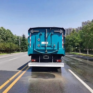 Camión de limpieza de calles con aspiradora HOWO, camión barredor de carreteras de alta presión para carreteras urbanas - Product Image 6
