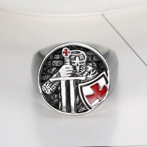 Anillo de Acero Inoxidable al por Mayor con Cruz Roja, Caballeros Templarios, Casco de Guerrero y Escudo, Joyería - Product Image 2