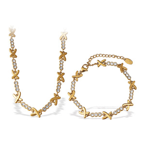 Ensemble de colliers en acier inoxydable plaqué or 18 carats, style européen et américain, luxe léger, INS, en forme de X, incrusté de strass, pour le marché international - Product Image 5