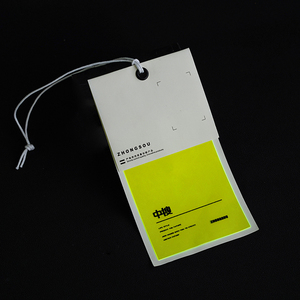 ป้ายกระดาษสำหรับเสื้อผ้า รองเท้า และกระเป๋า ขายส่ง สำหรับแบรนด์ ดีไซน์โดดเด่น ป้ายห้อยสินค้าหรูหราสำหรับเสื้อผ้า ป้ายห้อยแบบสวิงเป็นมิตรกับสิ่งแวดล้อม - Product Image 5