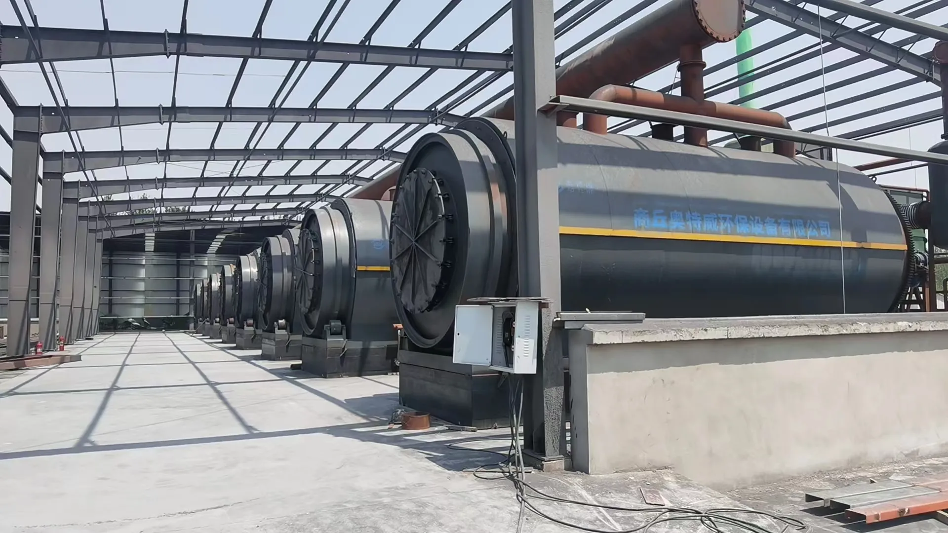 배치 연속 12 15 20 톤 타이어 열분해 기계 중국 열분해 공장에서 타이어 재활용 연료 오일