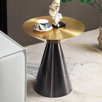Petite table moderne dorée d'appoint ronde en acier inoxydable Table d'appoint dorée en or au design italien pour meubles de maison d'hôtel