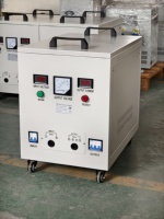 Convertisseur de tension monophasé vers triphasé à prix d'usine AHK-5kva 220v vers 380v+N+PE pour compresseurs/machines-outils CNC